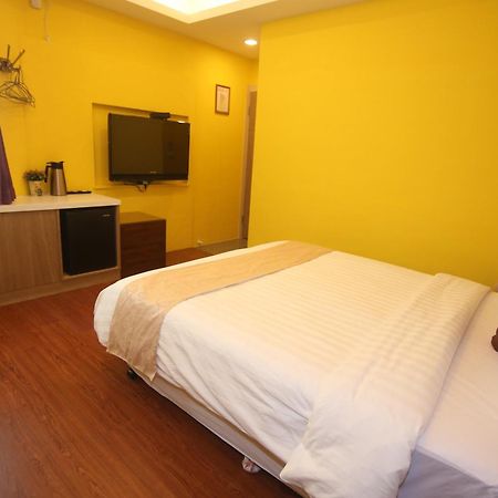 Kenting Waterfront Hotel Екстер'єр фото