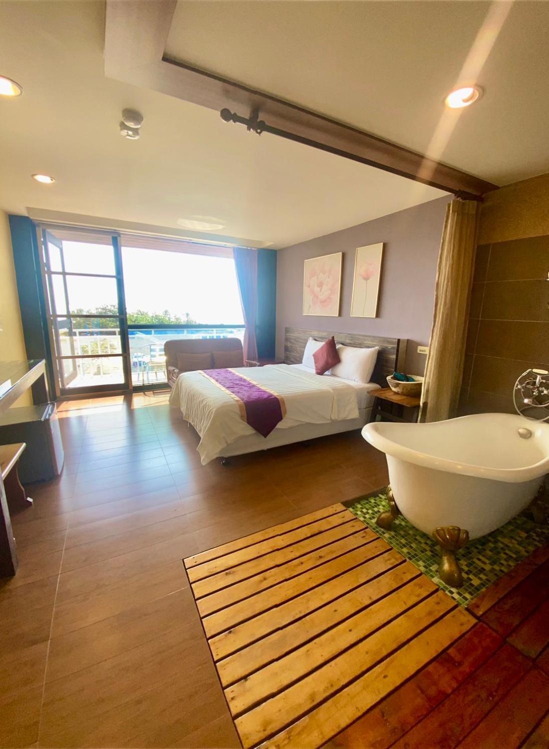 Kenting Waterfront Hotel Екстер'єр фото