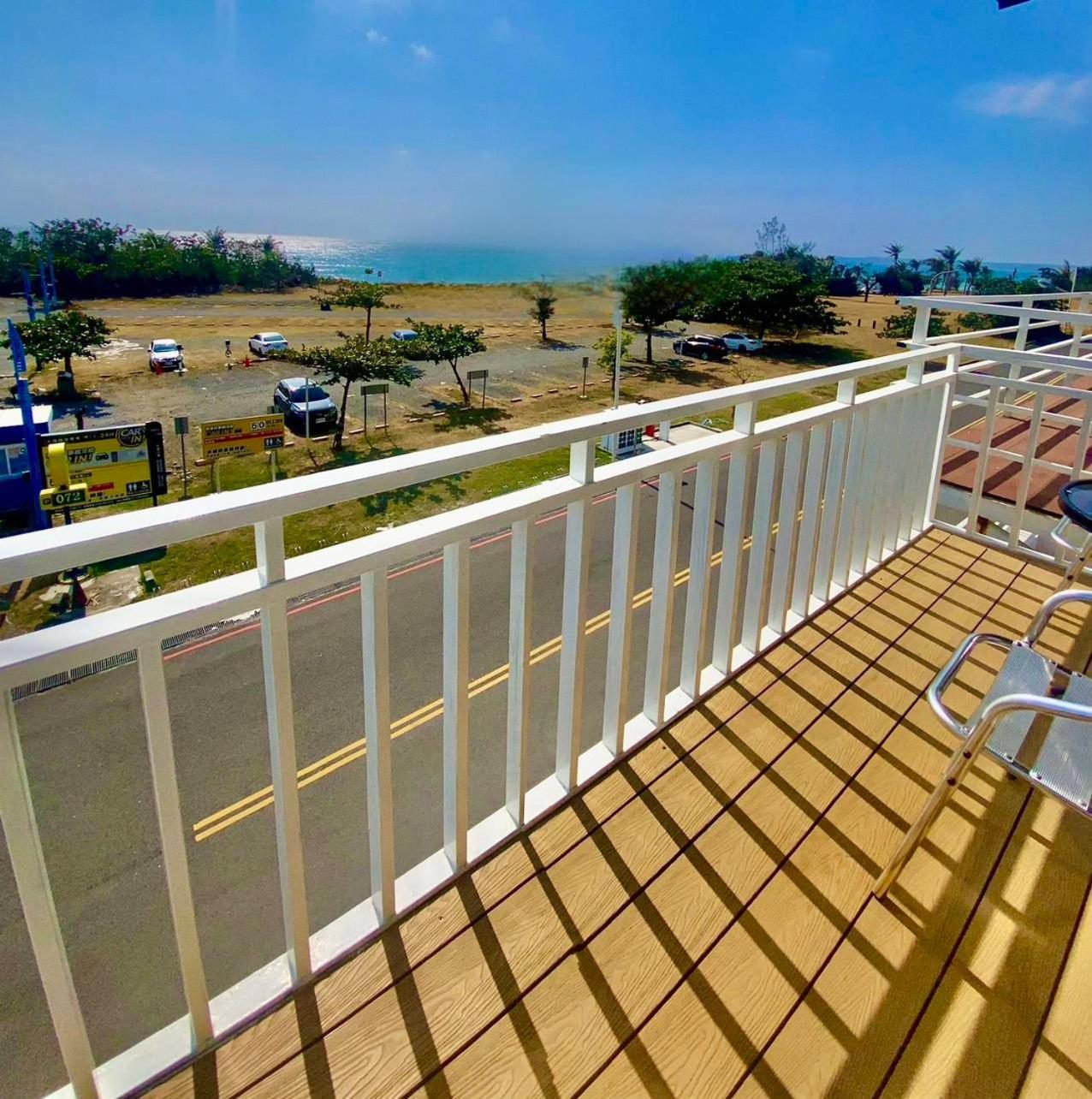 Kenting Waterfront Hotel Екстер'єр фото