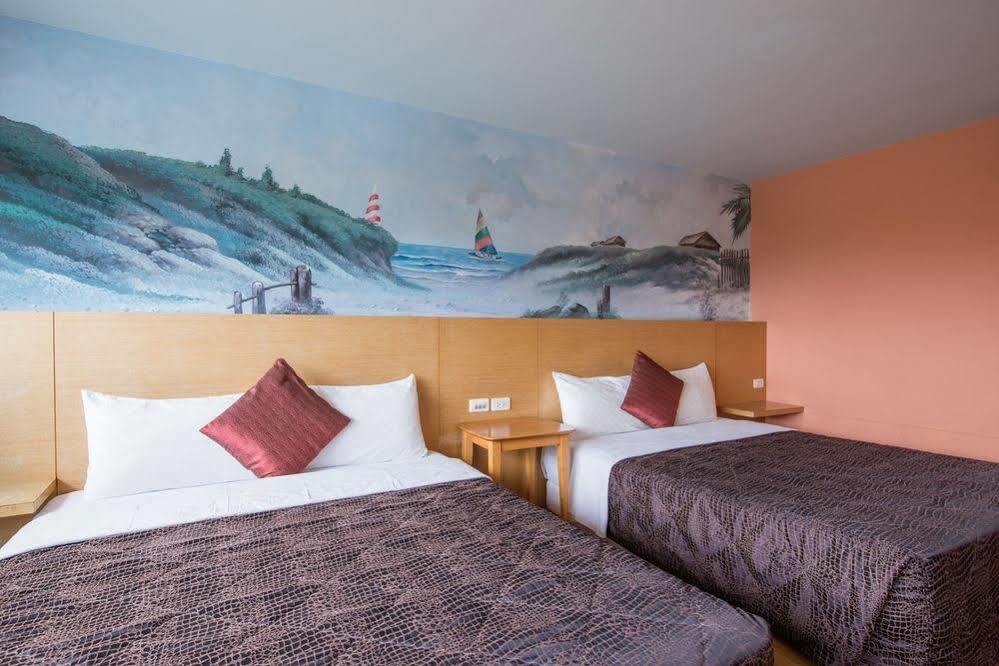 Kenting Waterfront Hotel Екстер'єр фото